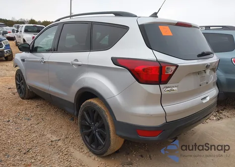 2019 Ford Escape Se from USA, damaged, VIN 1FMCU0GD5KUB10172